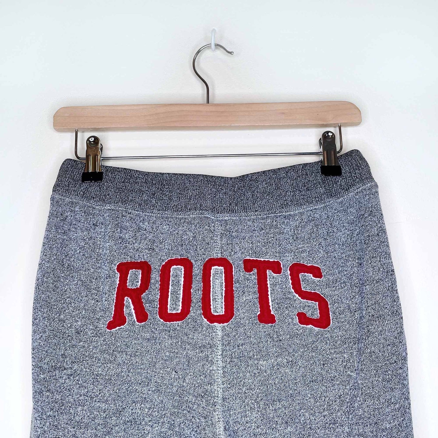 roots cabin original salt & pepper sweatpants - size small