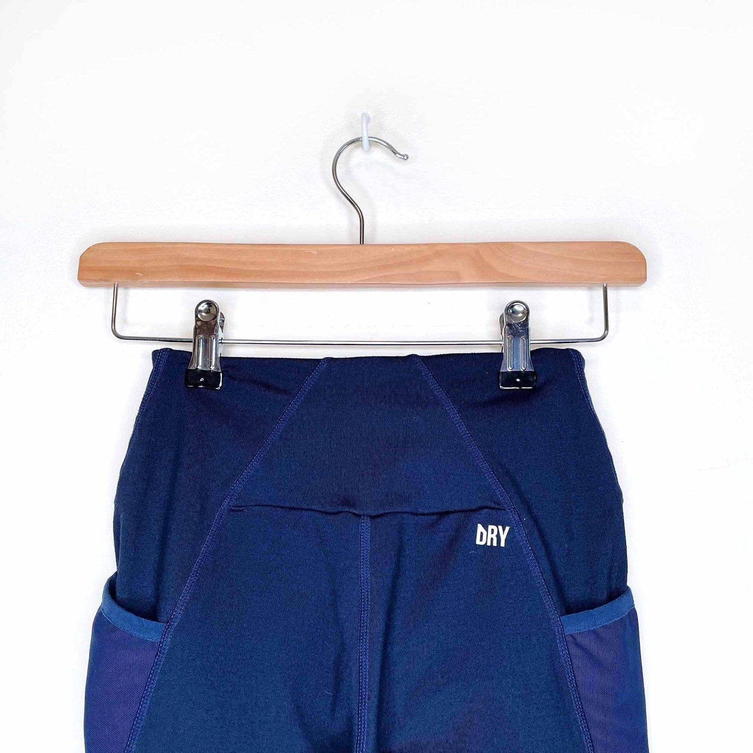 gymshark training mesh pocket leggings - size xs – good market
