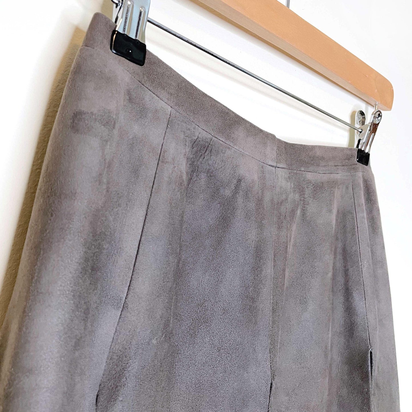 vintage high rise multi-slit suede skirt - size 2