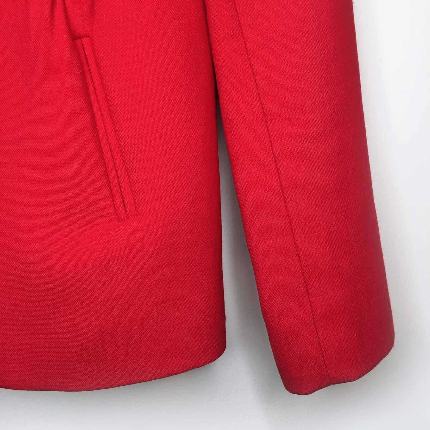 Smythe red wool pintucked short jacket - size 6