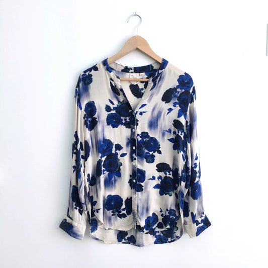 sparrow watercolour roses blouse - size xs