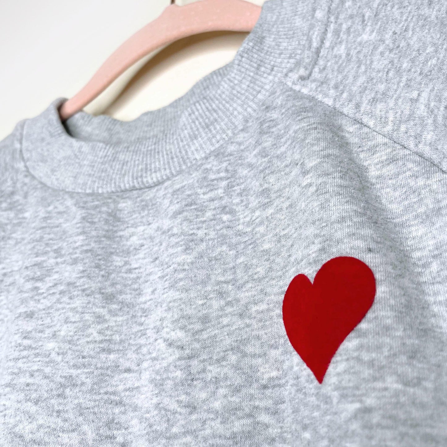 sunday best ellie heart sweatshirt - size xs