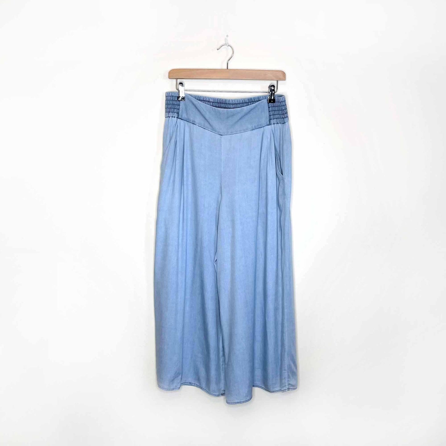 talula sullivan high waisted wide leg cropped chambray pants - size large