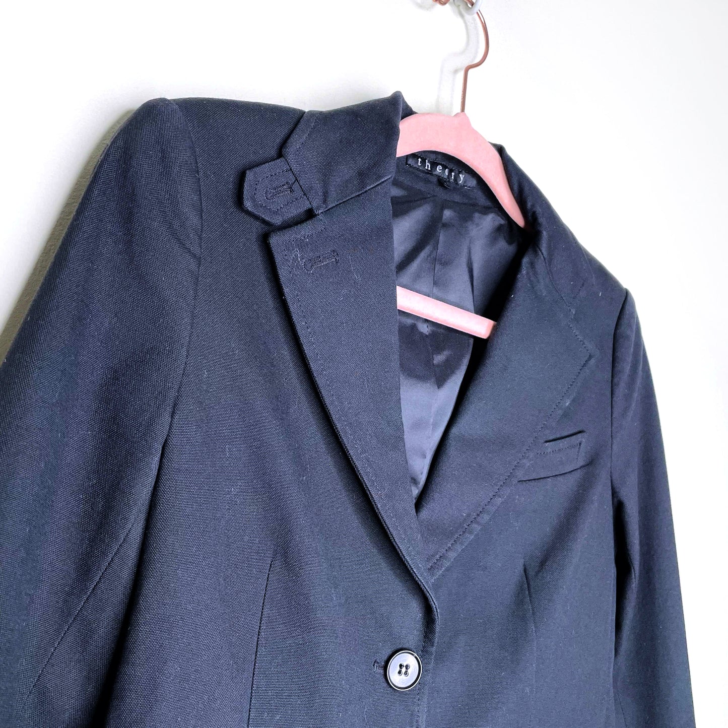 theory classic black fitted blazer - size 2