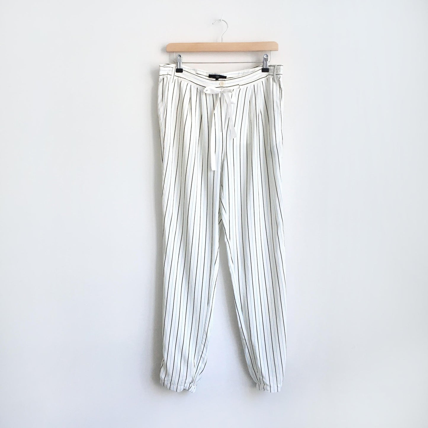 TIBI Striped silk crepe de chine tapered pants - size 4