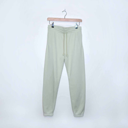 tna cozy fleece perfect basic crew and mega sweatpants set - size large/small