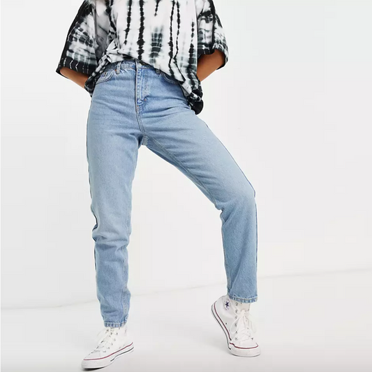 topshop high rise mom jeans in bleach - size 25