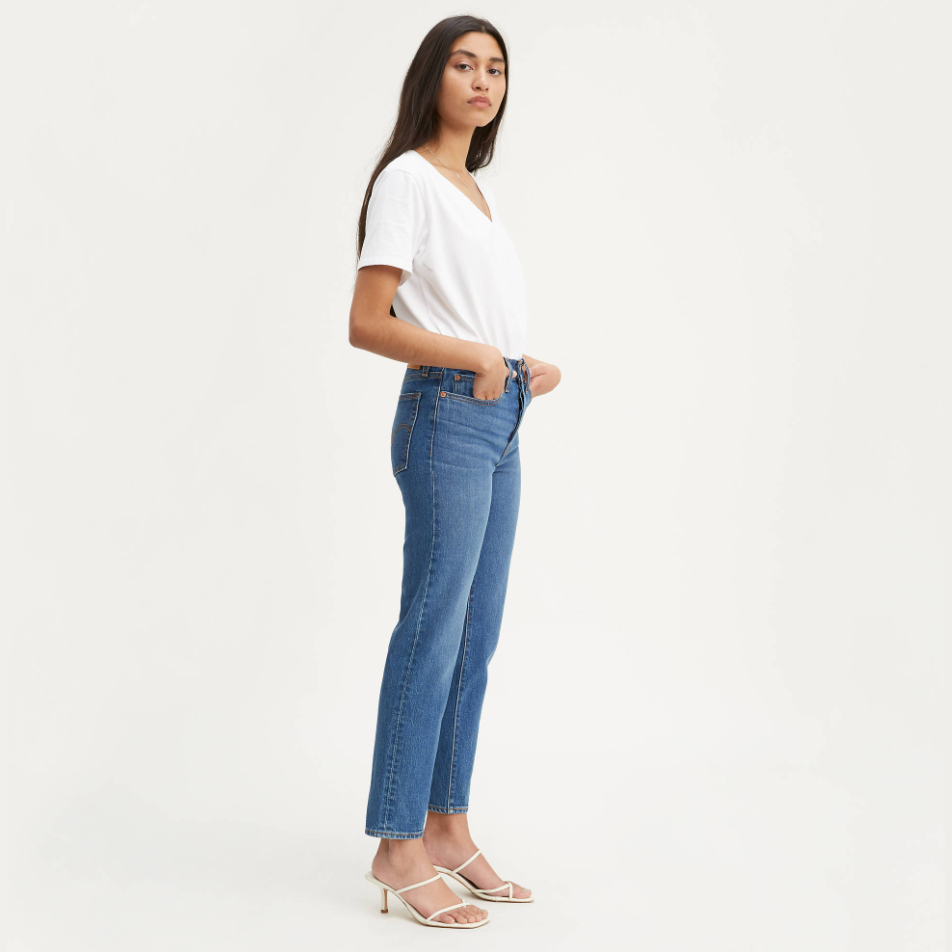 levi's high rise wedgie fit straight ankle jeans - size 28