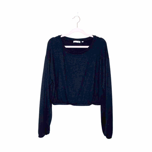 wilfred free black long sleeve crop top - size large