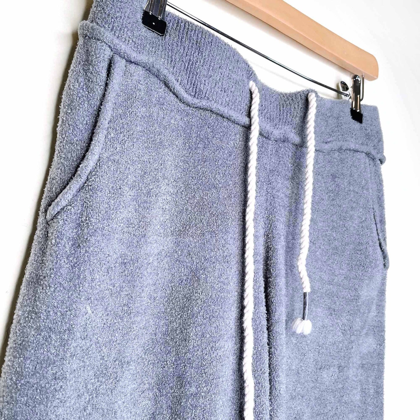 YFB young fabulous & broke high rise fuzzy joggers - size large