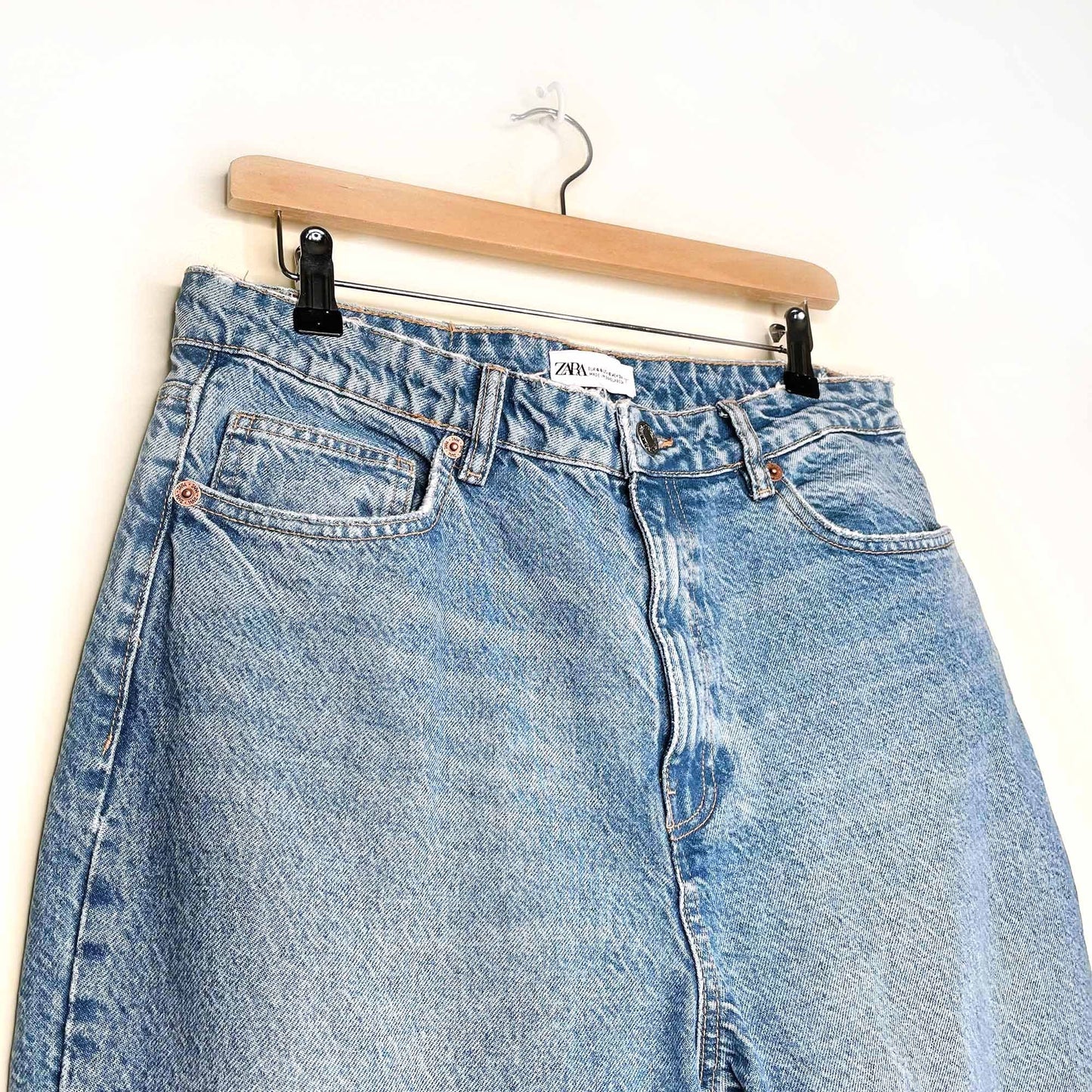 zara high rise mom jeans - size 12