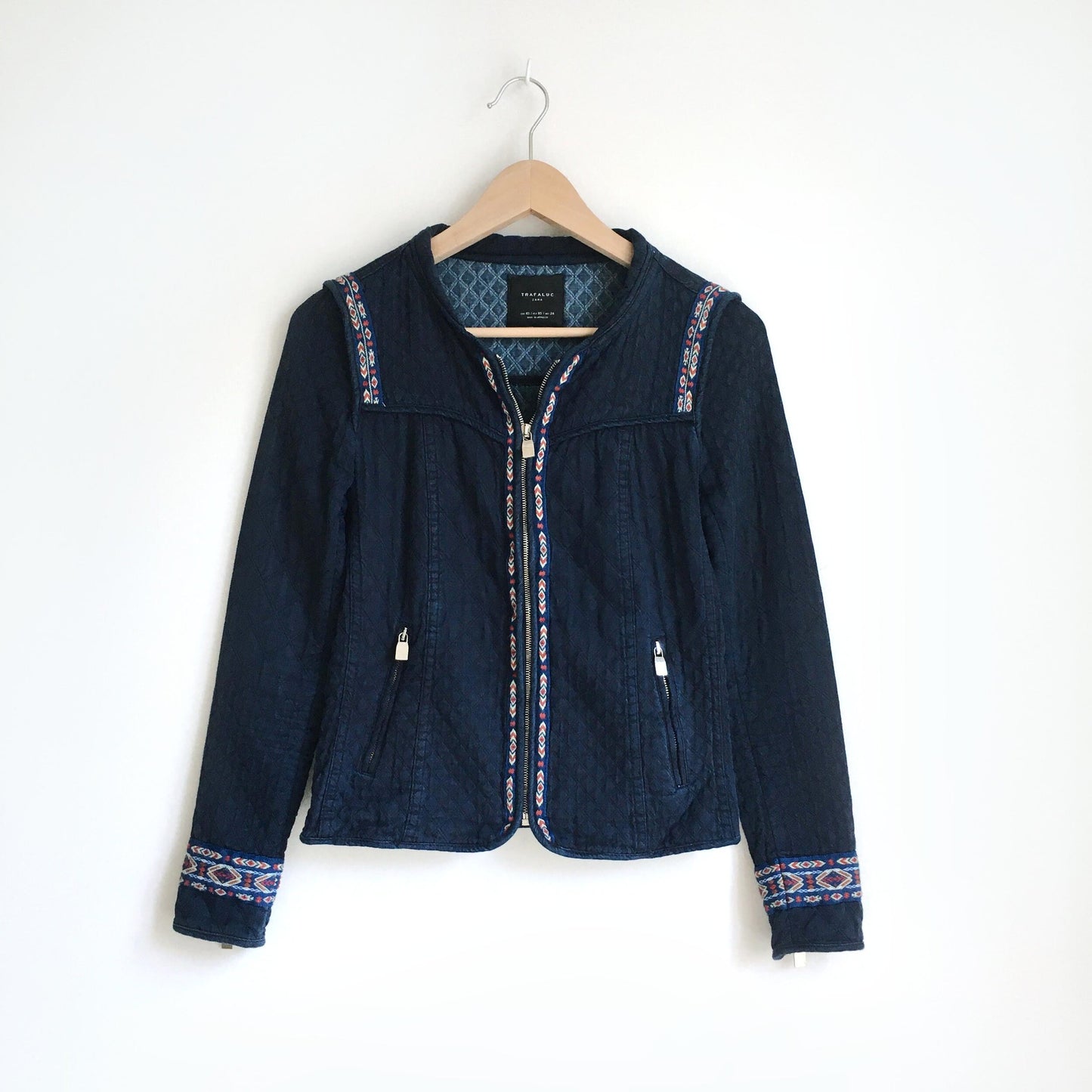 Zara quilted denim embroidered jacket - size xs