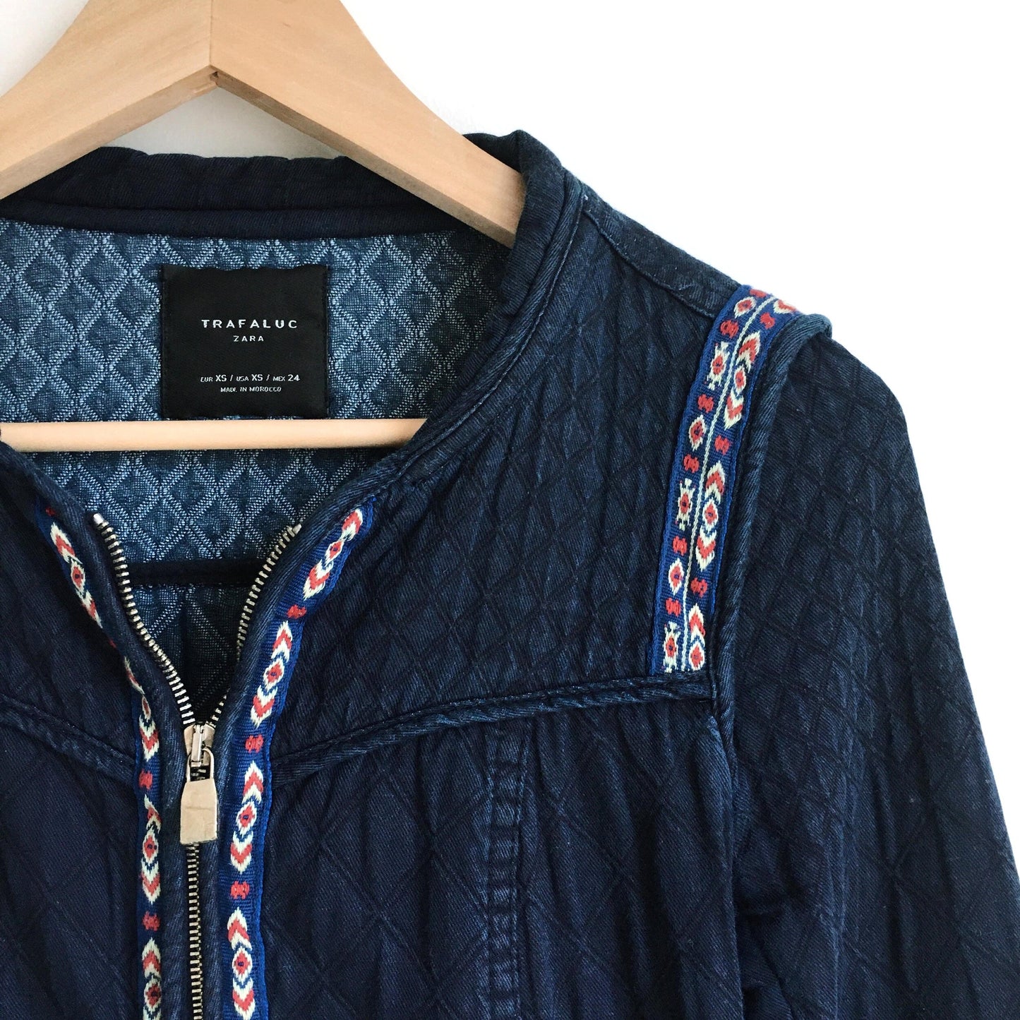 Zara quilted denim embroidered jacket - size xs