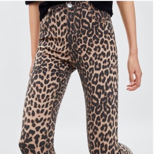 zara high rise animal print jeans - size 4