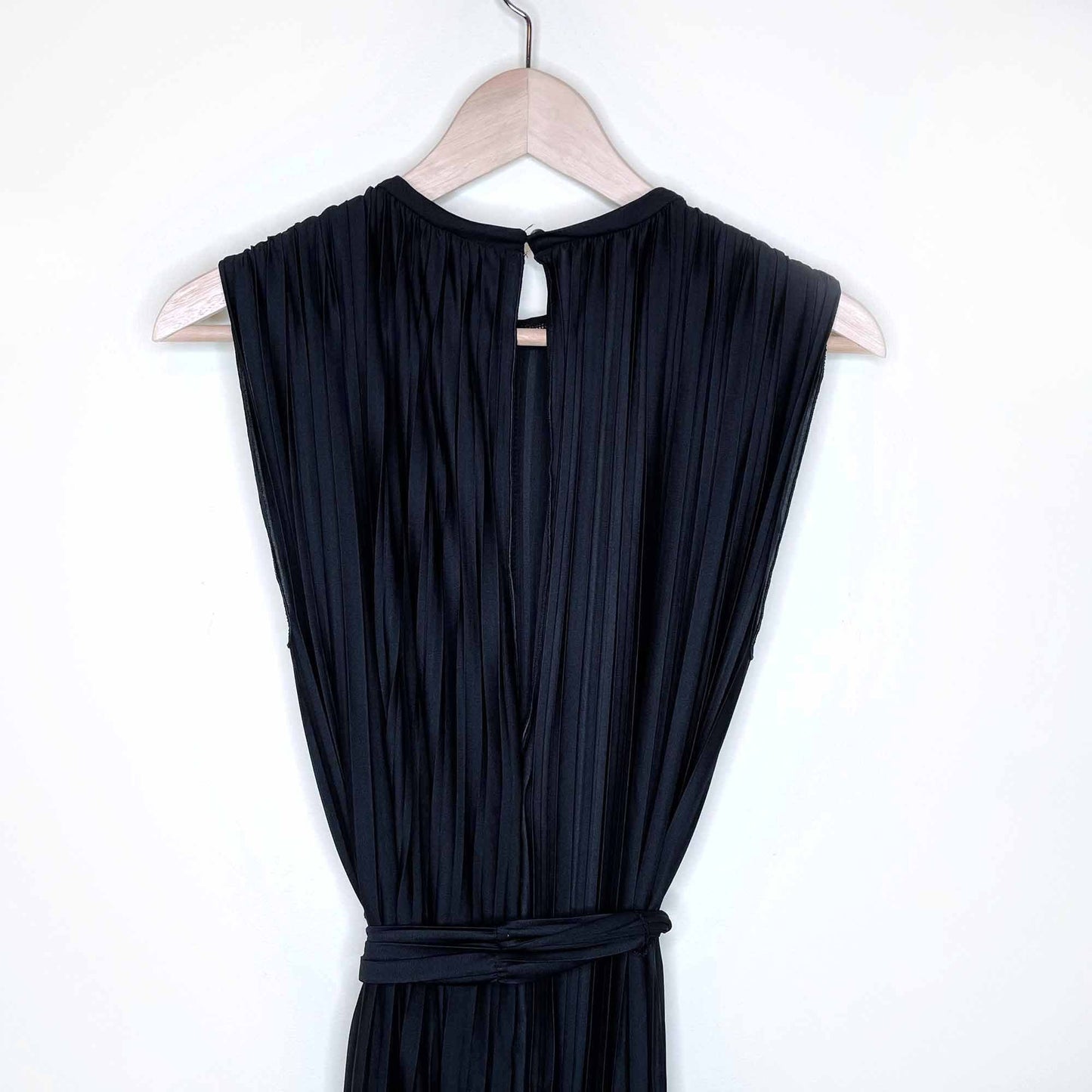 nwt zara accordion pleat sleeveless jumpsuit - size small