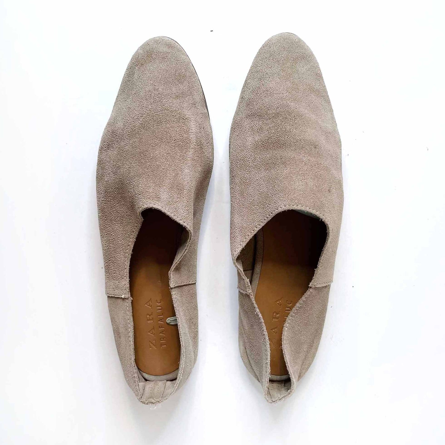 zara suede slip on minimalist flats - size 39