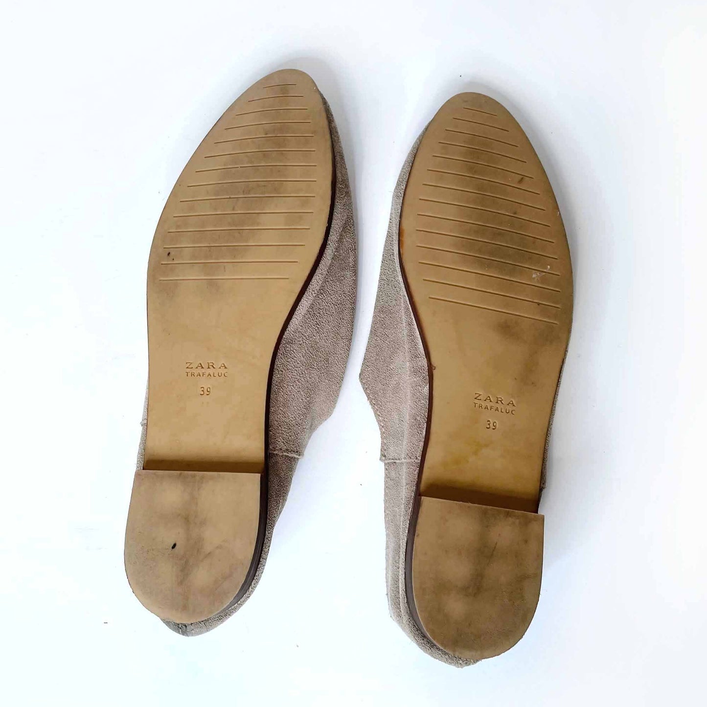 zara suede slip on minimalist flats - size 39